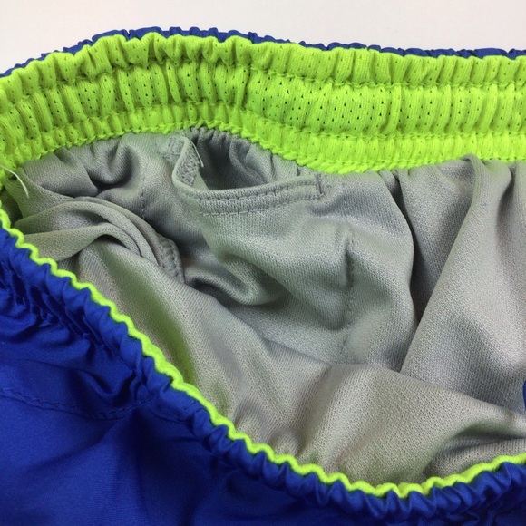 NIKE Running Shorts Like New Excellent - Picture 6 of 9